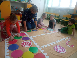 украшение для пряничного домика украшение для пряничного домика.